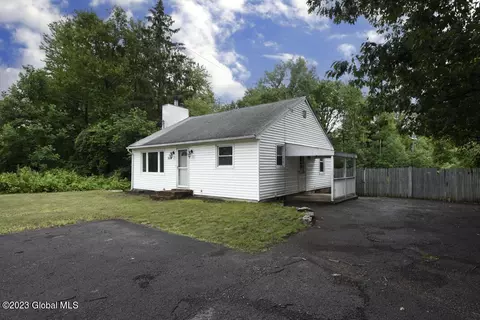 964 Watervliet Shaker Rd, Albany, NY 12205