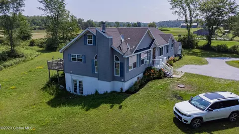 641 Lynk St, Sprakers, NY 12166 photo 8