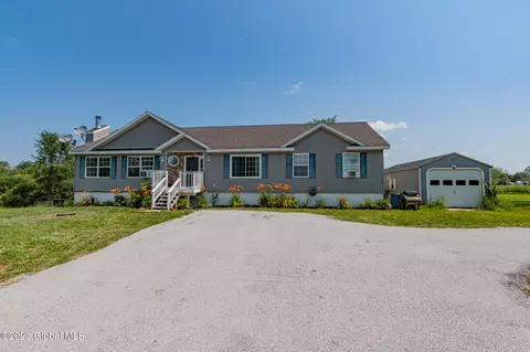 641 Lynk St, Sprakers, NY 12166 photo 3