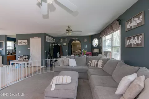 641 Lynk St, Sprakers, NY 12166 photo 39
