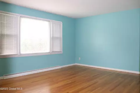1522 Mcclellan St, Schenectady, NY 12309 photo 12