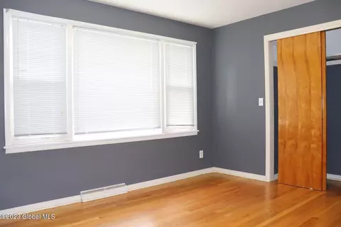 1522 Mcclellan St, Schenectady, NY 12309 photo 22