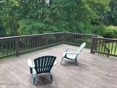 389 Mohawk Dr, Fonda, NY 12068 photo 5