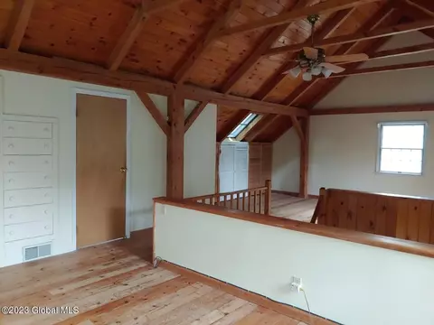 389 Mohawk Dr, Fonda, NY 12068 photo 24