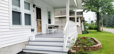 20 Tower Ave, Schenectady, NY 12304 photo 4