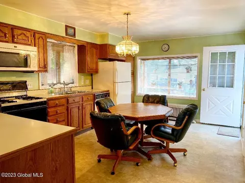 20 Tower Ave, Schenectady, NY 12304 photo 15