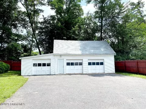 20 Tower Ave, Schenectady, NY 12304 photo 10