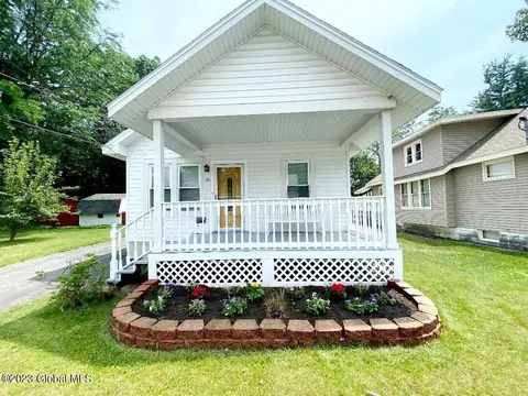20 Tower Ave, Schenectady, NY 12304 photo 2