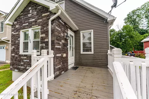 3130 Turnbull St, Rotterdam, NY 12306