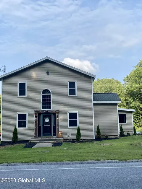 64 County Road 10, Corinth, NY 12822