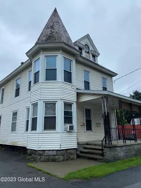 60 Main St, Hudson Falls, NY 12839
