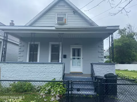 1223 Hodgson St, Schenectady, NY 12303