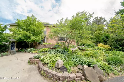 30-32 Dussault Dr, Latham, NY 12110