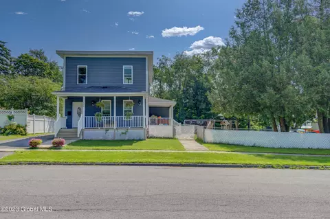 304 Wells St, Johnstown, NY 12095