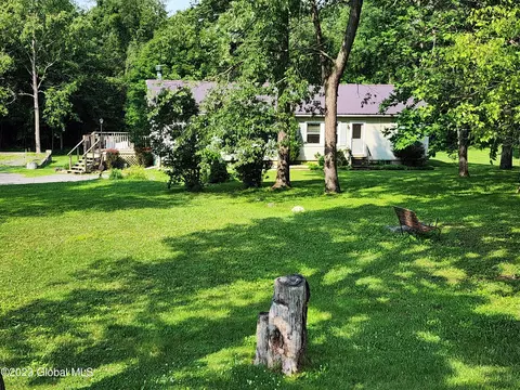 124 Arlene Ave, Fonda, NY 12068