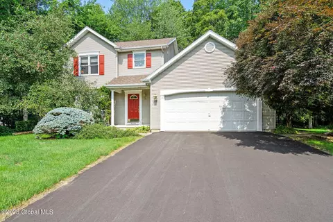 6243 Empire Ave, Schenectady, NY 12306