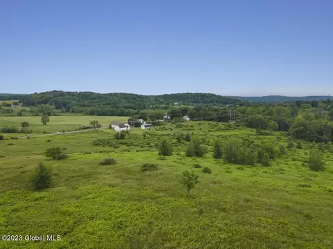 3926 W Sand Lake Rd, Sand Lake, NY 12196