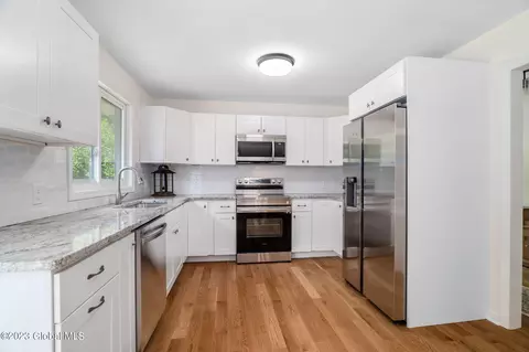 118 Evans Rd, Schenectady, NY 12306 photo 14
