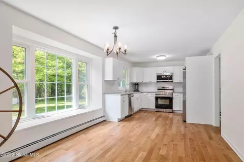 118 Evans Rd, Schenectady, NY 12306 photo 13