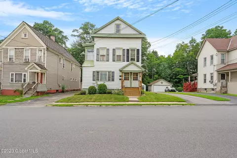 378 380 Locust Ave, Amsterdam, NY 12010