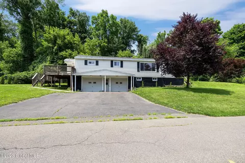 23 Beldale Rd, Slingerlands, NY 12159