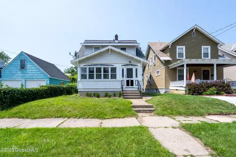 1111 Phoenix Ave, Schenectady, NY 12308 photo 2