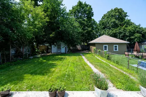 1111 Phoenix Ave, Schenectady, NY 12308 photo 31