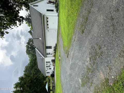 2953 River Rd, Melrose, NY 12121