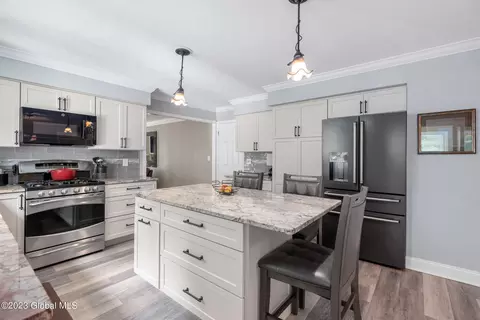 17 Duchess Path, Halfmoon, NY 12065 photo 13