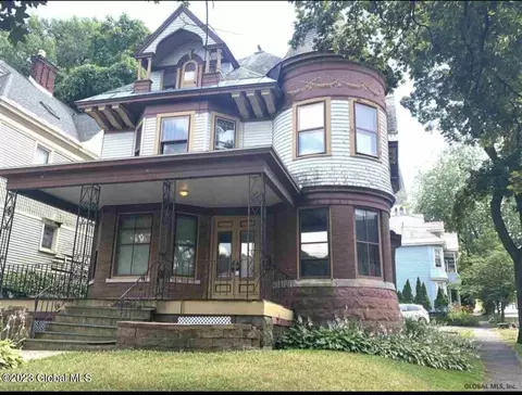 1000 Union St, Schenectady, NY 12308