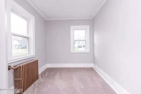 26 Harrison Ave, Delmar, NY 12054 photo 9