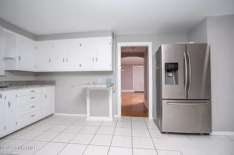 26 Harrison Ave, Delmar, NY 12054 photo 3