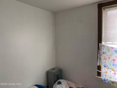 808 Grant Ave, Schenectady, NY 12307 photo 18