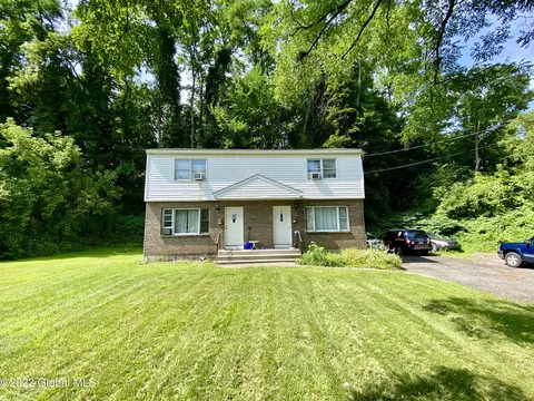 58 Cheltingham Ave, Schenectady, NY 12306