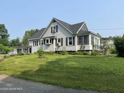 1 Poplar St, Hudson Falls, NY 12839