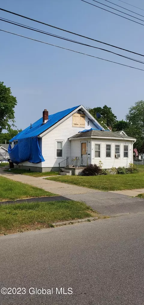1141 Trinity Ave, Schenectady, NY 12306