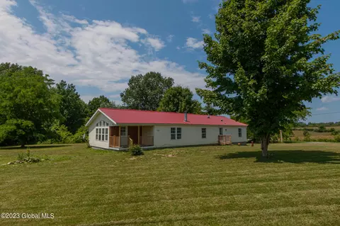 263 Boshart Rd, Fonda, NY 12068