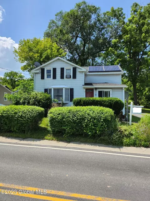 708 New Salem Rd, Voorheesville, NY 12186
