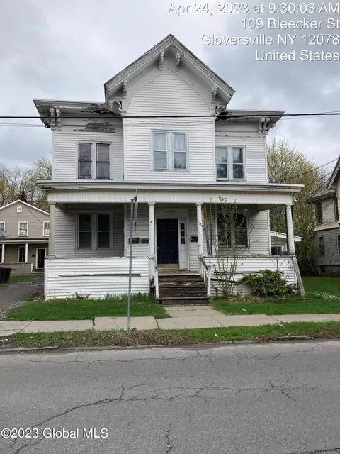 110 Bleecker St, Gloversville, NY 12078