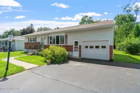 1125 St Jude Dr, Schenectady, NY 12303