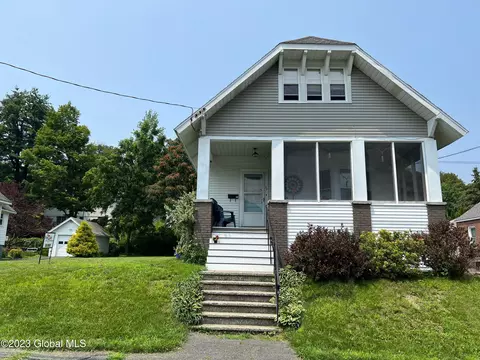 39 Euclid Ave, Troy, NY 12180