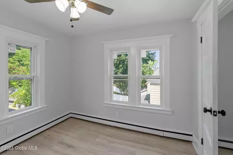 438 Anthony St, Schenectady, NY 12308 photo 58