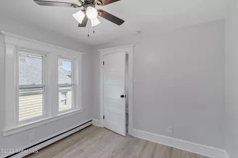 438 Anthony St, Schenectady, NY 12308 photo 59