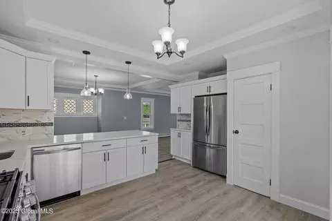 438 Anthony St, Schenectady, NY 12308 photo 24