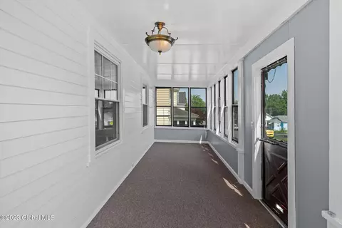 438 Anthony St, Schenectady, NY 12308 photo 8