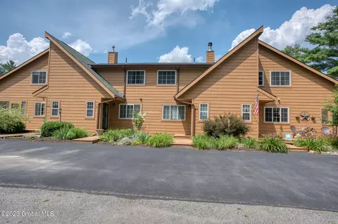 29 Balsam Crest Ln UNIT C, Chestertown, NY 12817