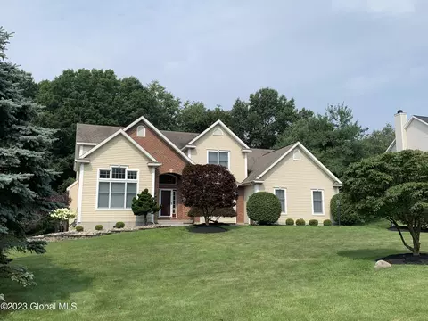 17 Fairview Rd, Albany, NY 12211