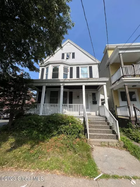 51 Marshall St, Albany, NY 12209