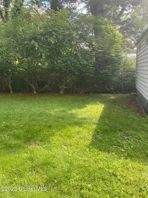 46 Marshall Ave, Schenectady, NY 12304 photo 46
