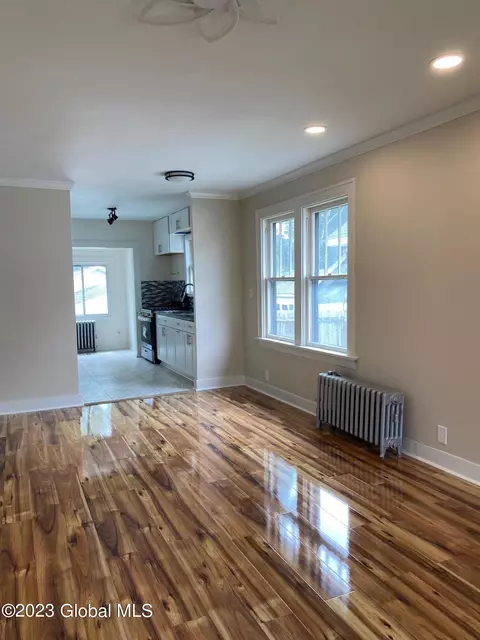 46 Marshall Ave, Schenectady, NY 12304 photo 18